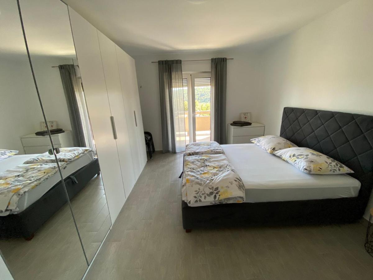 Apartman Ana Kampor Kültér fotó