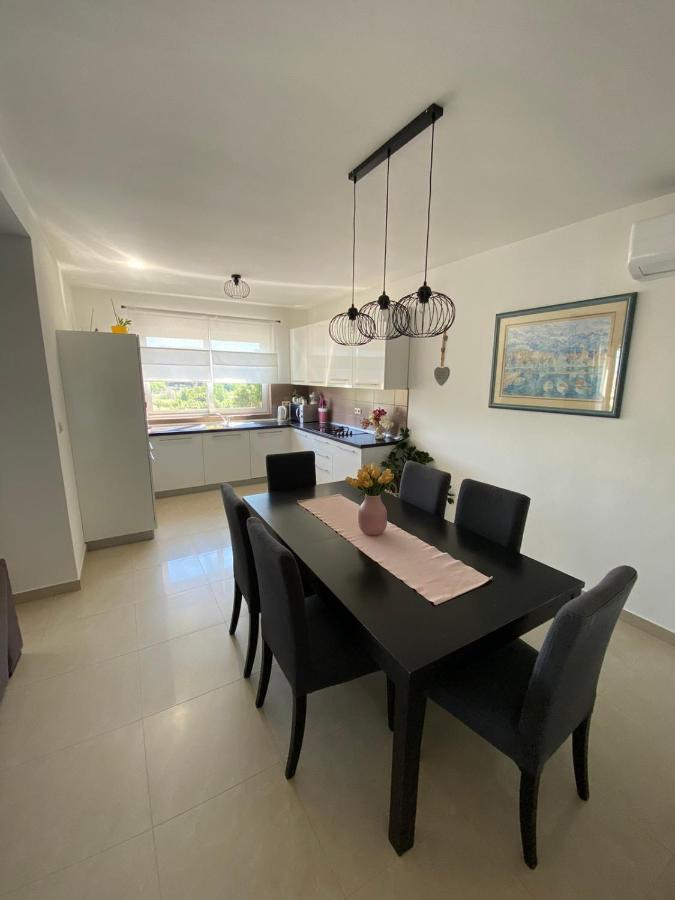 Apartman Ana Kampor Kültér fotó